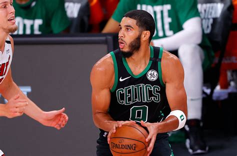 Celtics live to see another day, pull away from Heat for Game 4 victory